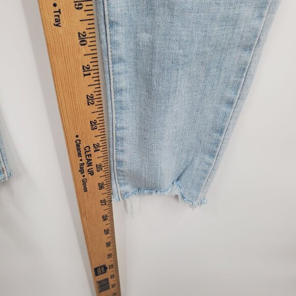 Levi's 711 Skinny Jeans Denim Pants Women Size 26 NWT Light Blue Wash Raw Hem - Picture 11 of 14